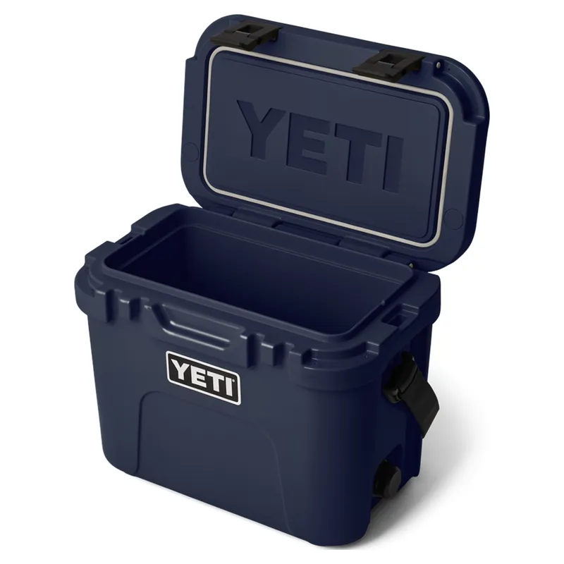 YETI Roadie 15 Cool Box - Navy-4