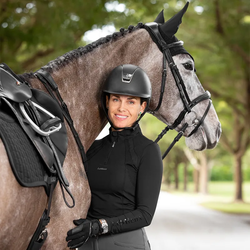 LeMieux ProSorb Plain 2-Pocket Close Contact Square - Black-4