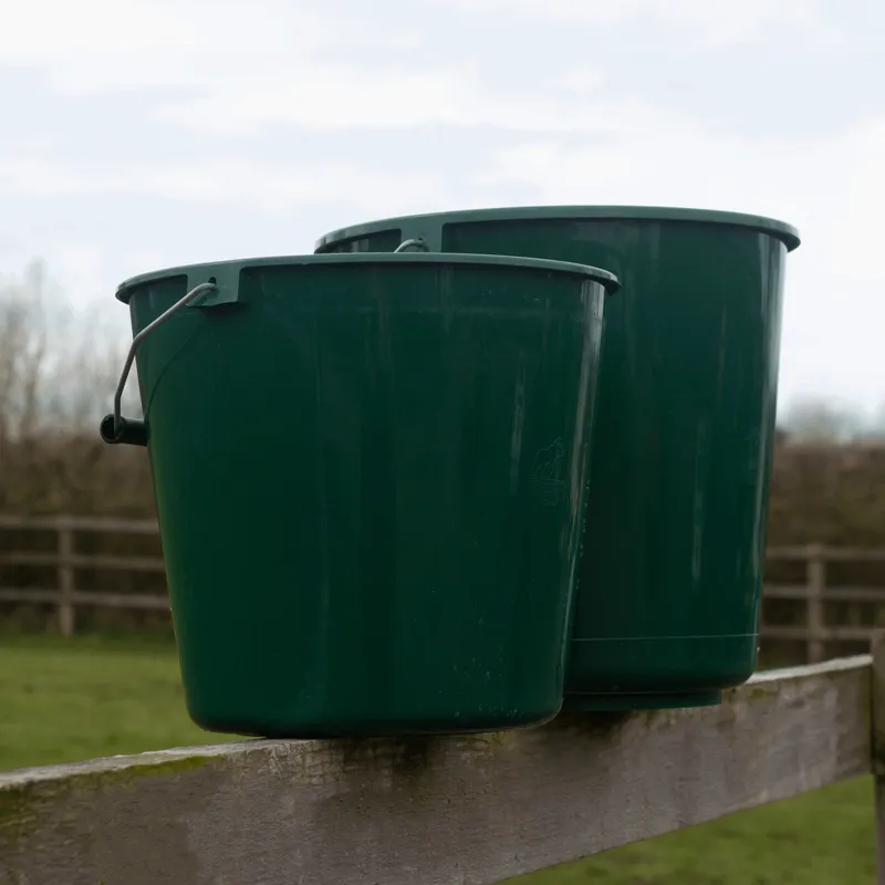 Red Gorilla 10L Large Calf Bucket - Green-1