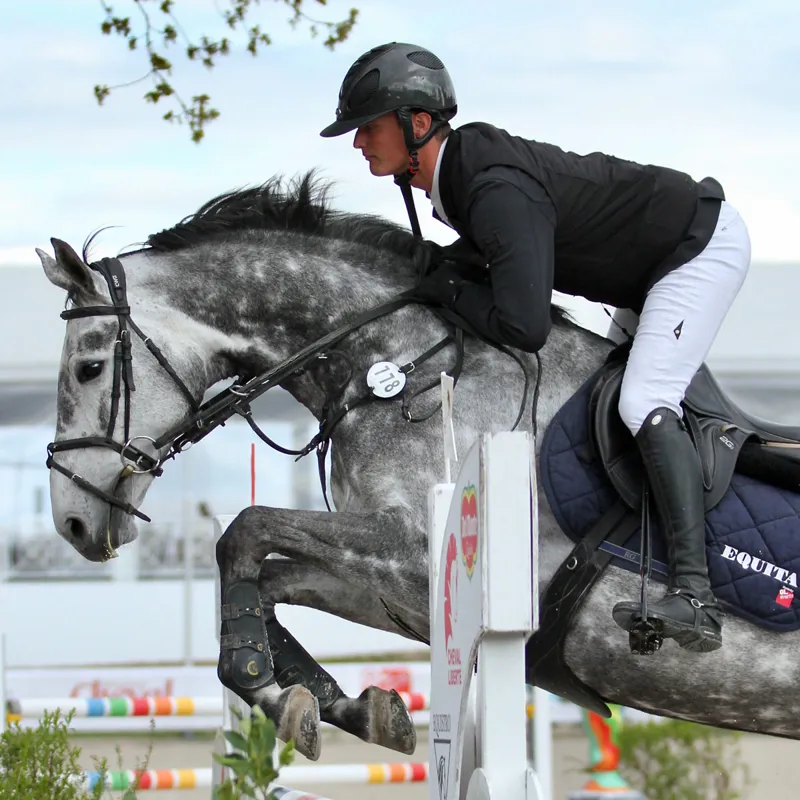 Seaver SAFEFIT Airbag Riding Vest - Black-11