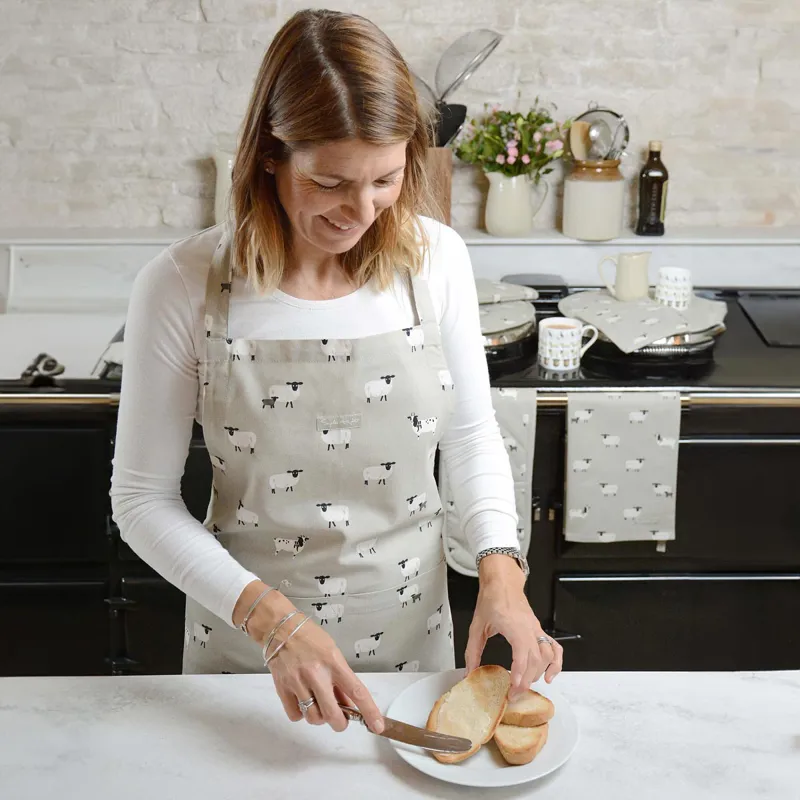 Sophie Allport Apron - Sheep-1
