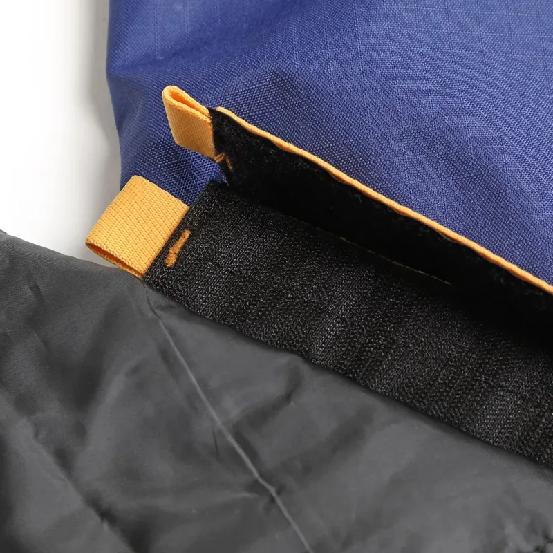 Shires Tempest Original 50g Detachable Neck Turnout Rug - Navy-4