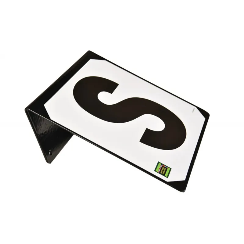 Stubbs Hook-on Dressage Markers - Set of 8 Letters/ABCEFHKM-4