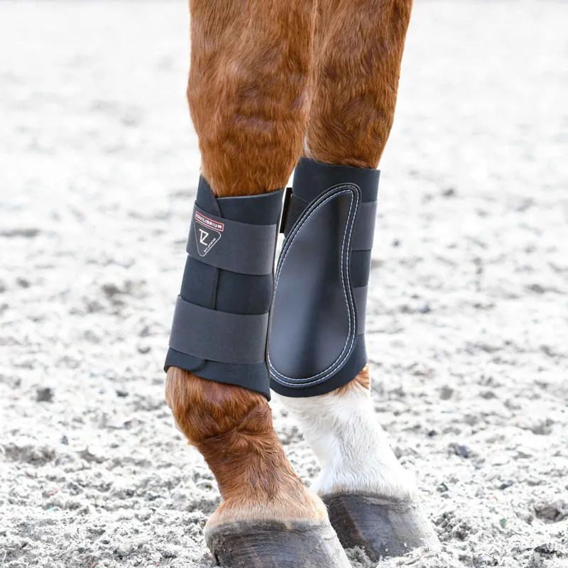 Equilibrium Tri-Zone Brushing Boots - Black-6