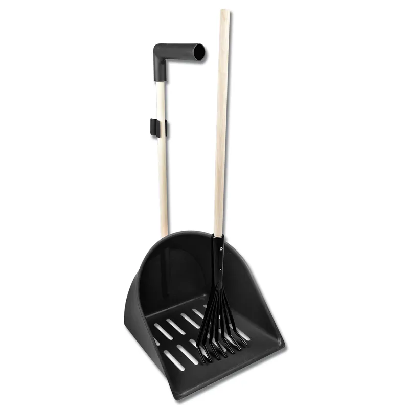 Waldhausen XL Shaker Manure Scoop with Rake - Black