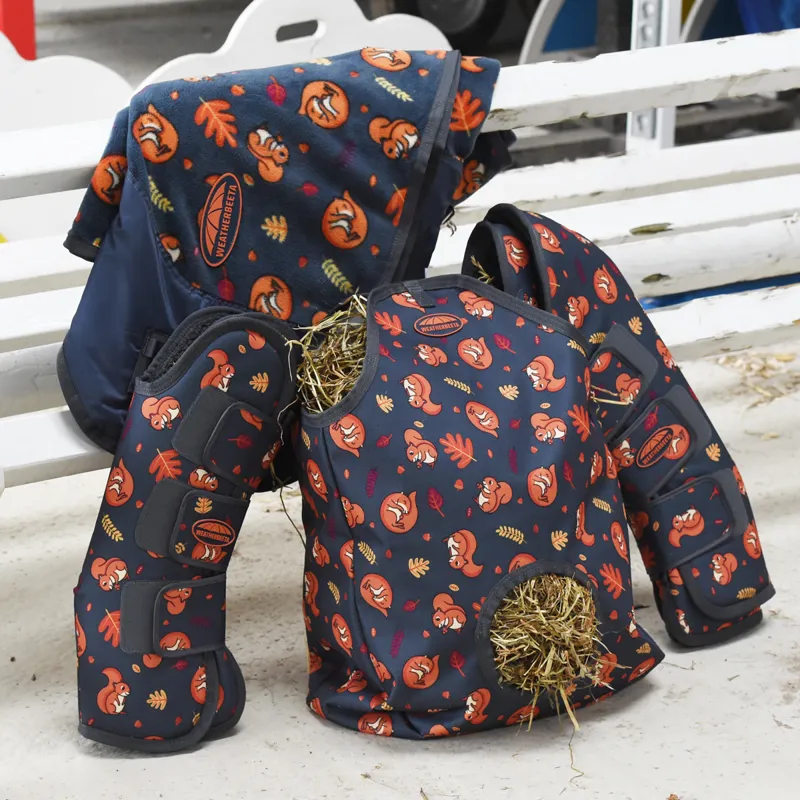 WeatherBeeta Fleece Cooler Standard Neck Rug - Squirrel Print-3
